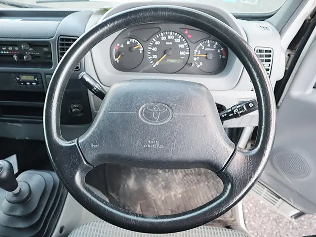 トヨタ トヨエース ABF-TRY220(2WD)の写真4
