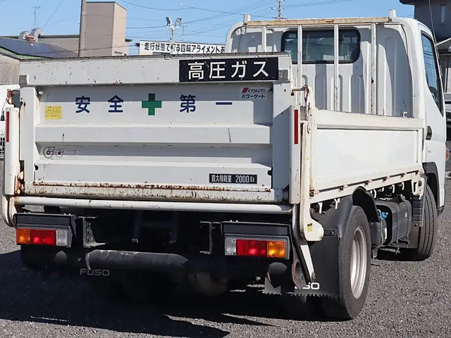 三菱 キャンター 2RG-FBA20(2WD)の写真3