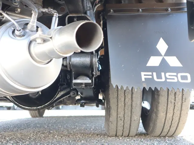 三菱 キャンター 2RG-FBA20(2WD)の写真30