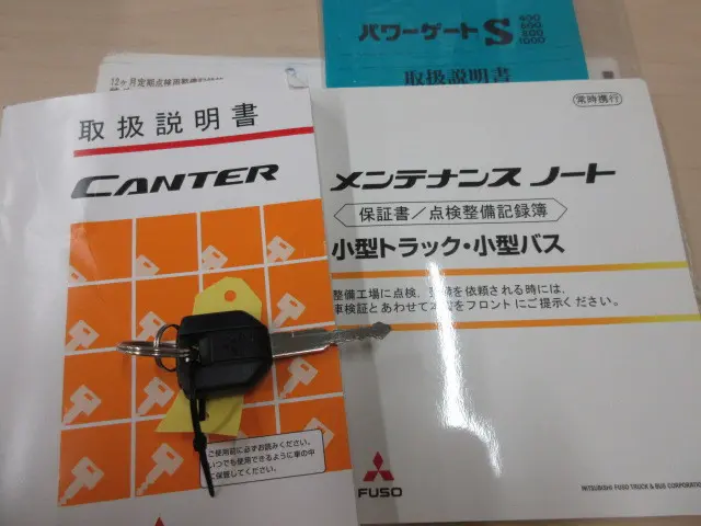 三菱 キャンター 2RG-FBA20(2WD)の写真44