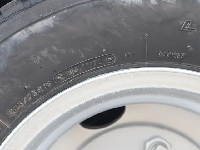 三菱 キャンター 2PG-FBA60(2WD)の写真22