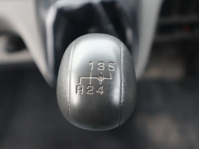 三菱 キャンター 2PG-FBA60(2WD)の写真36