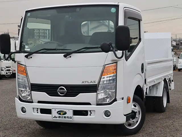 日産 アトラス TKG-SZ2F24(2WD)の写真2