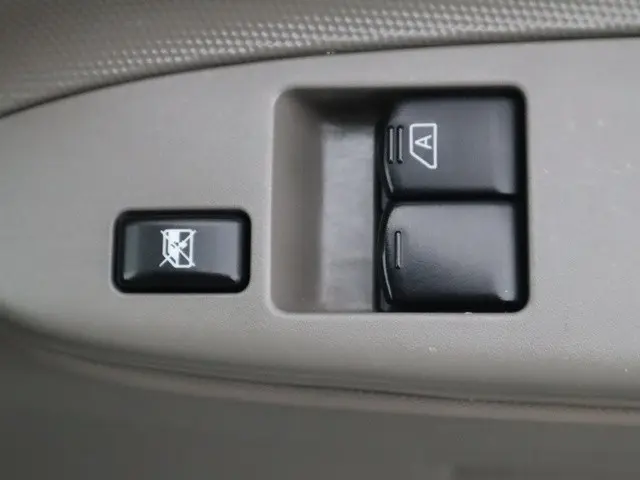 日産 アトラス TKG-SZ2F24(2WD)の写真40