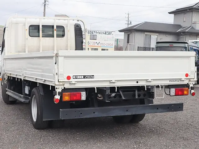 トヨタ ダイナ 2RG-XZU712(2WD)の写真2