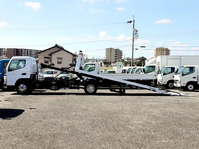 三菱 キャンター TPG-FEB80(2WD)の写真14
