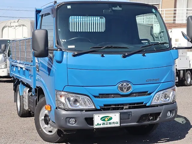 トヨタ ダイナ 2RG-XZC600D(2WD)の写真4