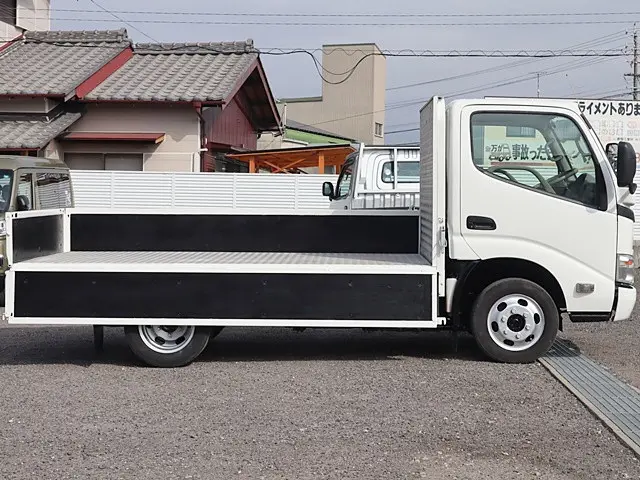 トヨタ トヨエース QDF-KDY231(2WD)の写真10