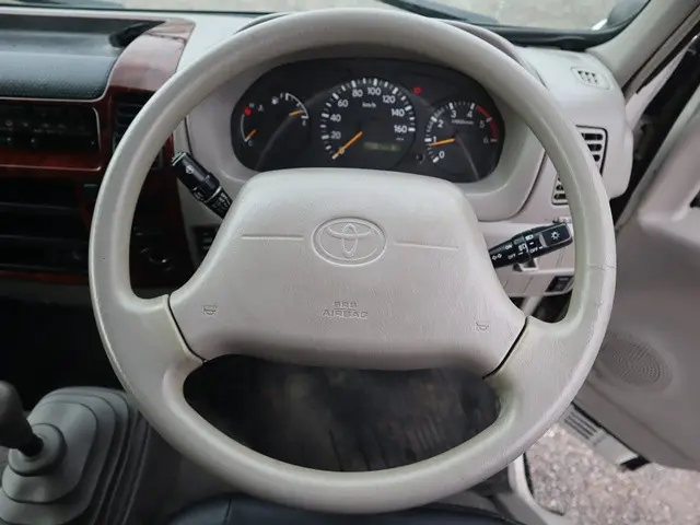 トヨタ トヨエース QDF-KDY231(2WD)の写真32