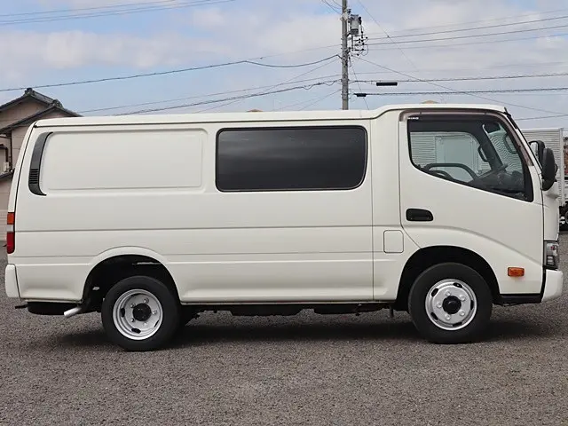 日野 デュトロ TKG-XZC605Y(2WD)の写真8