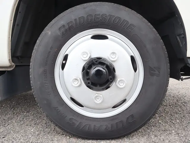 日野 デュトロ TKG-XZC605Y(2WD)の写真24