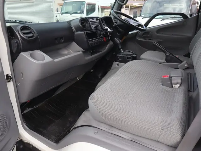 日野 デュトロ TKG-XZC605Y(2WD)の写真34