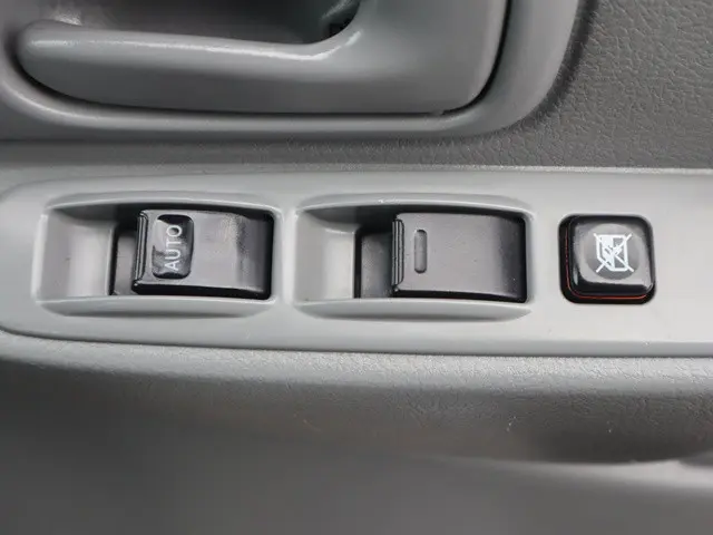 日野 デュトロ TKG-XZC605Y(2WD)の写真40