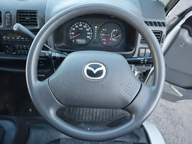 マツダ ボンゴトラック DBF-SLP2T(2WD)の写真4