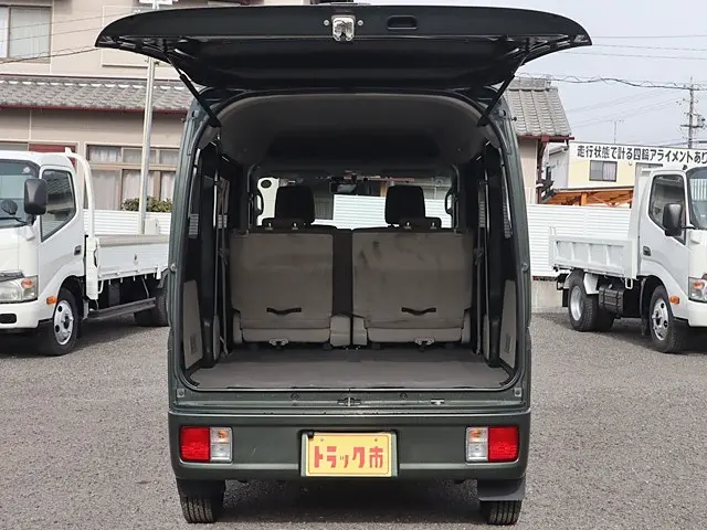 スズキ エブリイ EBD-DA17V(4WD)の写真12