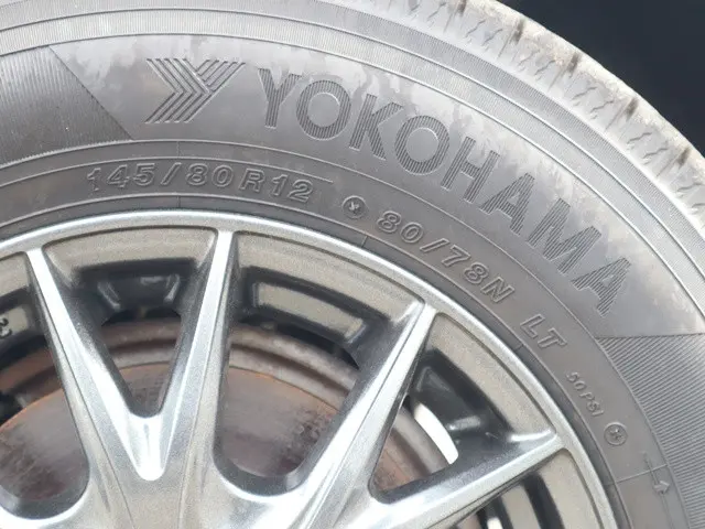 スズキ エブリイ EBD-DA17V(4WD)の写真24