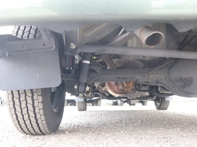 スズキ エブリイ EBD-DA17V(4WD)の写真31