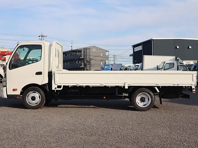 トヨタ ダイナ TPG-XZU710(2WD)の写真9