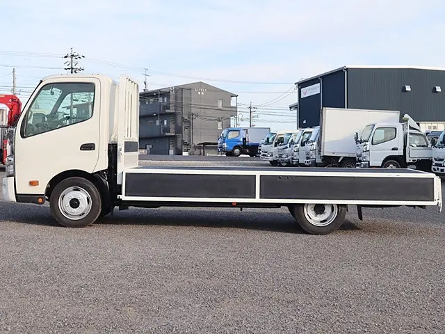 トヨタ ダイナ TPG-XZU710(2WD)の写真13