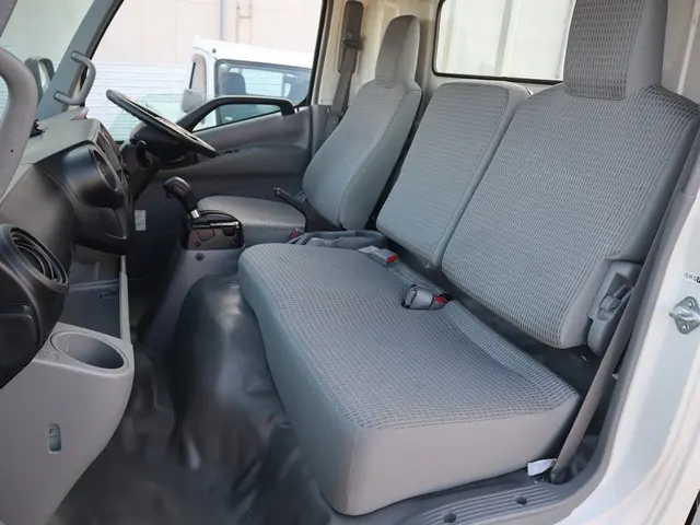 トヨタ ダイナ TPG-XZU710(2WD)の写真33