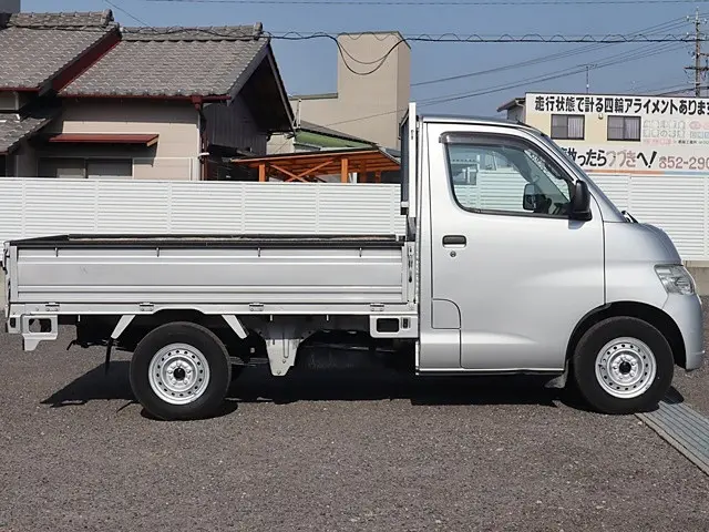トヨタ タウンエーストラック DBF-S402U(2WD)の写真8