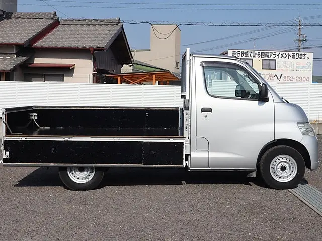 トヨタ タウンエーストラック DBF-S402U(2WD)の写真10