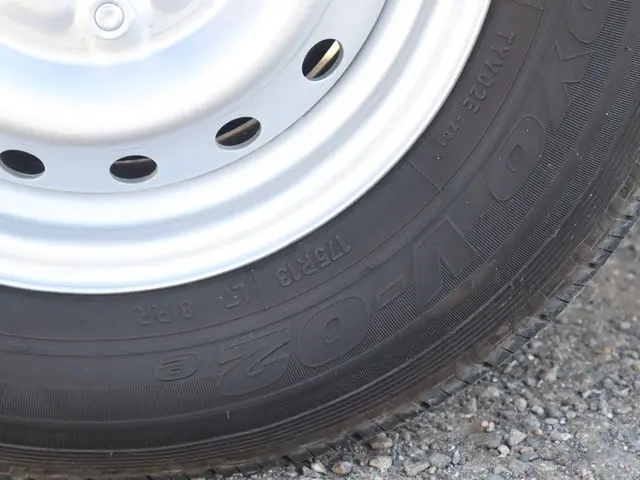 トヨタ タウンエーストラック DBF-S402U(2WD)の写真20