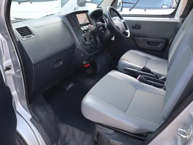 トヨタ タウンエーストラック DBF-S402U(2WD)の写真31