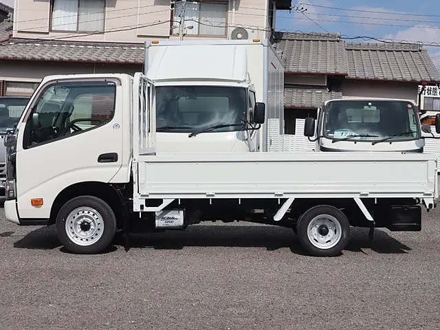 トヨタ トヨエース QDF-KDY231(2WD)の写真9