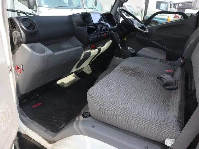 トヨタ トヨエース QDF-KDY231(2WD)の写真30