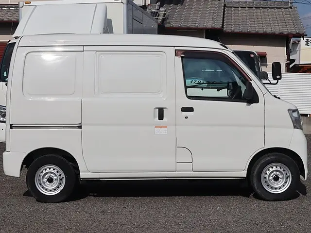 ダイハツ ハイゼットトラック EBD-S321V(2WD)の写真8