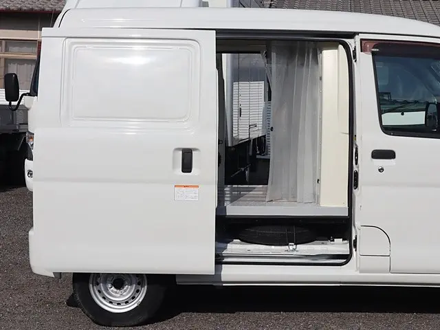 ダイハツ ハイゼットトラック EBD-S321V(2WD)の写真10