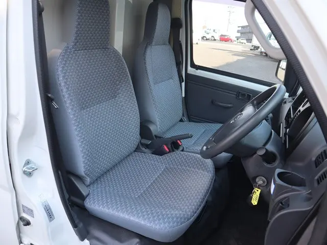 ダイハツ ハイゼットトラック EBD-S321V(2WD)の写真31