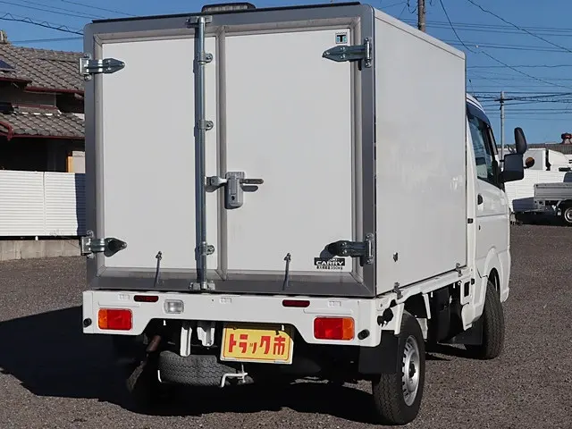 スズキ キャリイ EBD-DA16T(2WD)の写真5