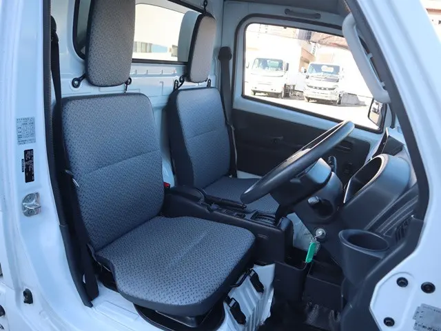 スズキ キャリイ EBD-DA16T(2WD)の写真31