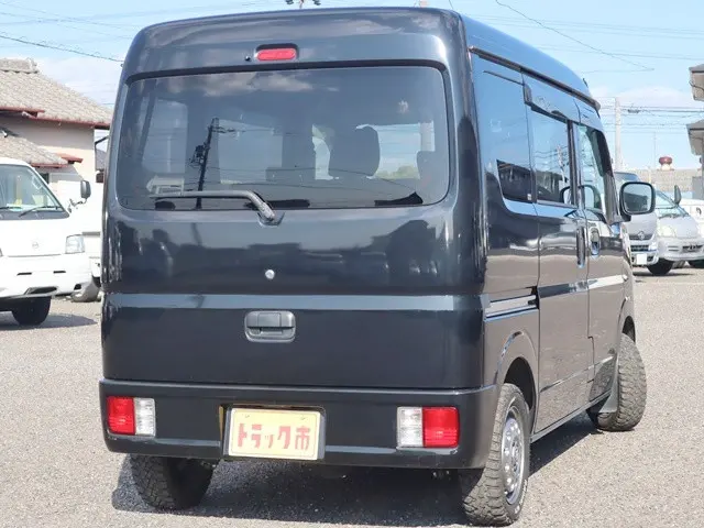 スズキ エブリイ EBD-DA17V(4WD)の写真5