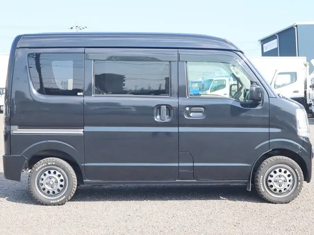 スズキ エブリイ EBD-DA17V(4WD)の写真8