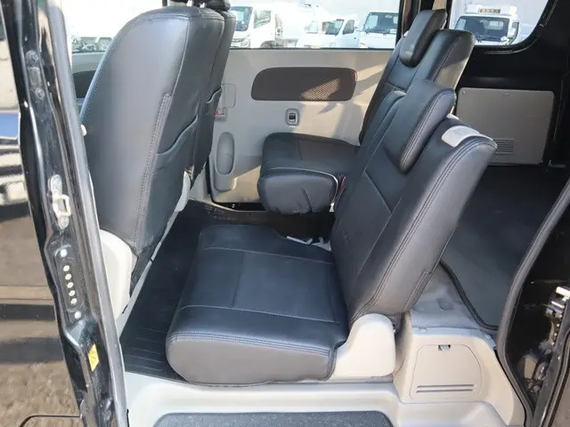 スズキ エブリイ EBD-DA17V(4WD)の写真38