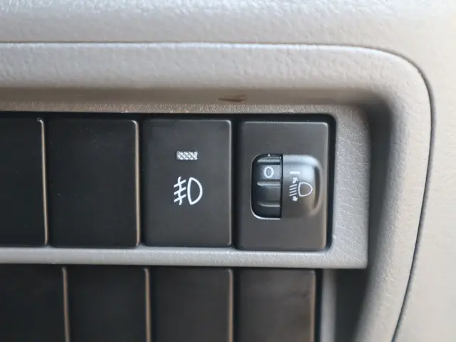 スズキ エブリイ EBD-DA17V(4WD)の写真45