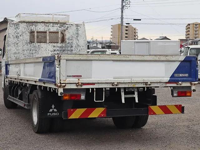 三菱 キャンター 2PG-FEBS0(2WD)の写真2