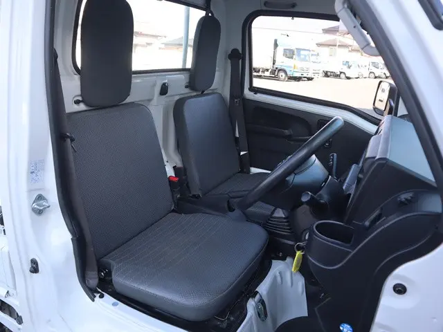 ダイハツ ハイゼットトラック EBD-S510P(4WD)の写真30