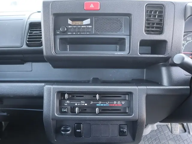 ダイハツ ハイゼットトラック EBD-S510P(4WD)の写真35