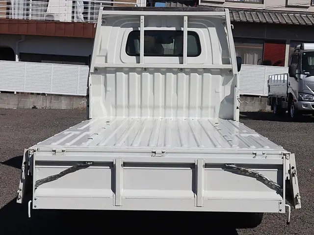 トヨタ タウンエーストラック 5BF-S403U(2WD)の写真12