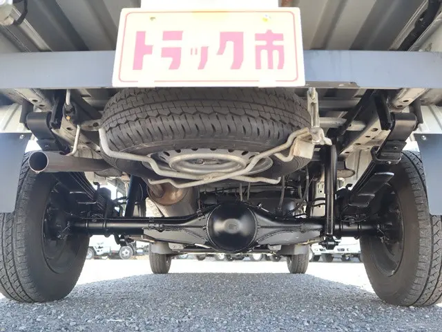 トヨタ タウンエーストラック 5BF-S403U(2WD)の写真19