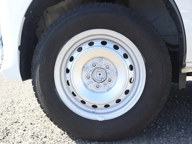 トヨタ タウンエーストラック 5BF-S403U(2WD)の写真24