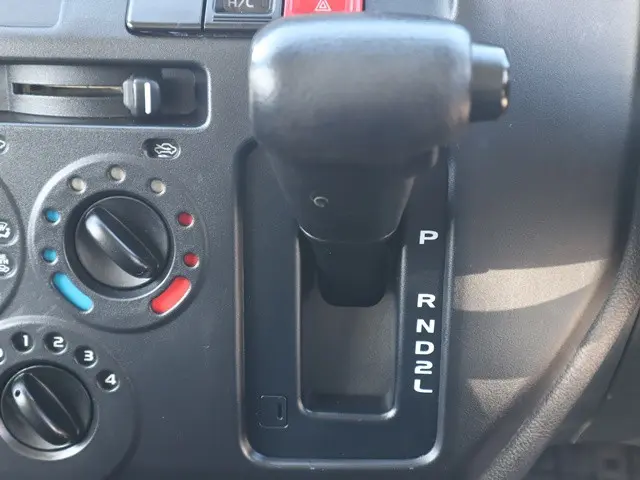 トヨタ タウンエーストラック 5BF-S403U(2WD)の写真35