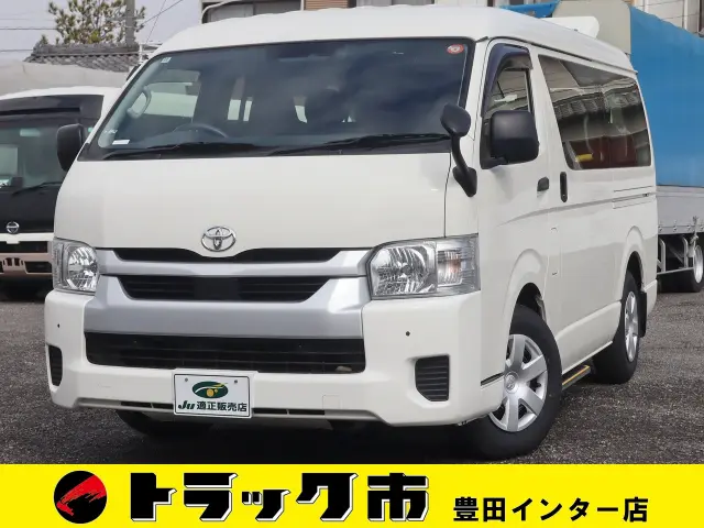 トヨタ ハイエース 3BA-TRH214W(2WD)の写真1