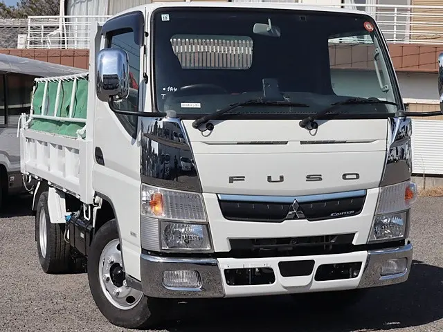 三菱 キャンター 2PG-FBA60(2WD)の写真4
