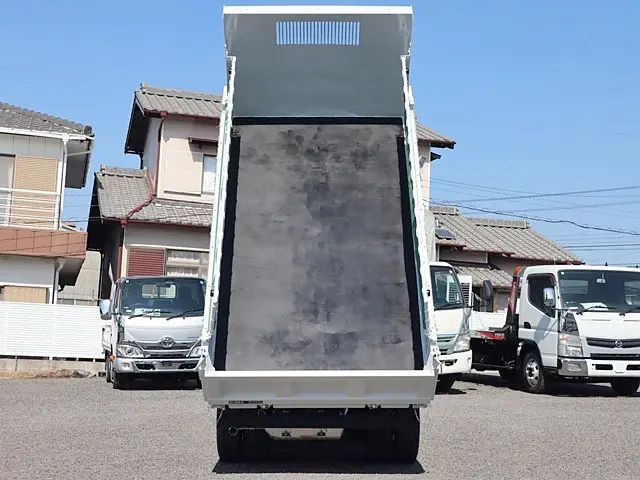 三菱 キャンター 2PG-FBA60(2WD)の写真12