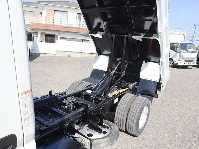 三菱 キャンター 2PG-FBA60(2WD)の写真14